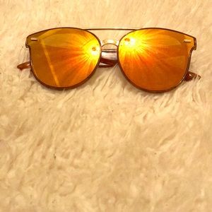 Steve Madden Bronze sunglasses